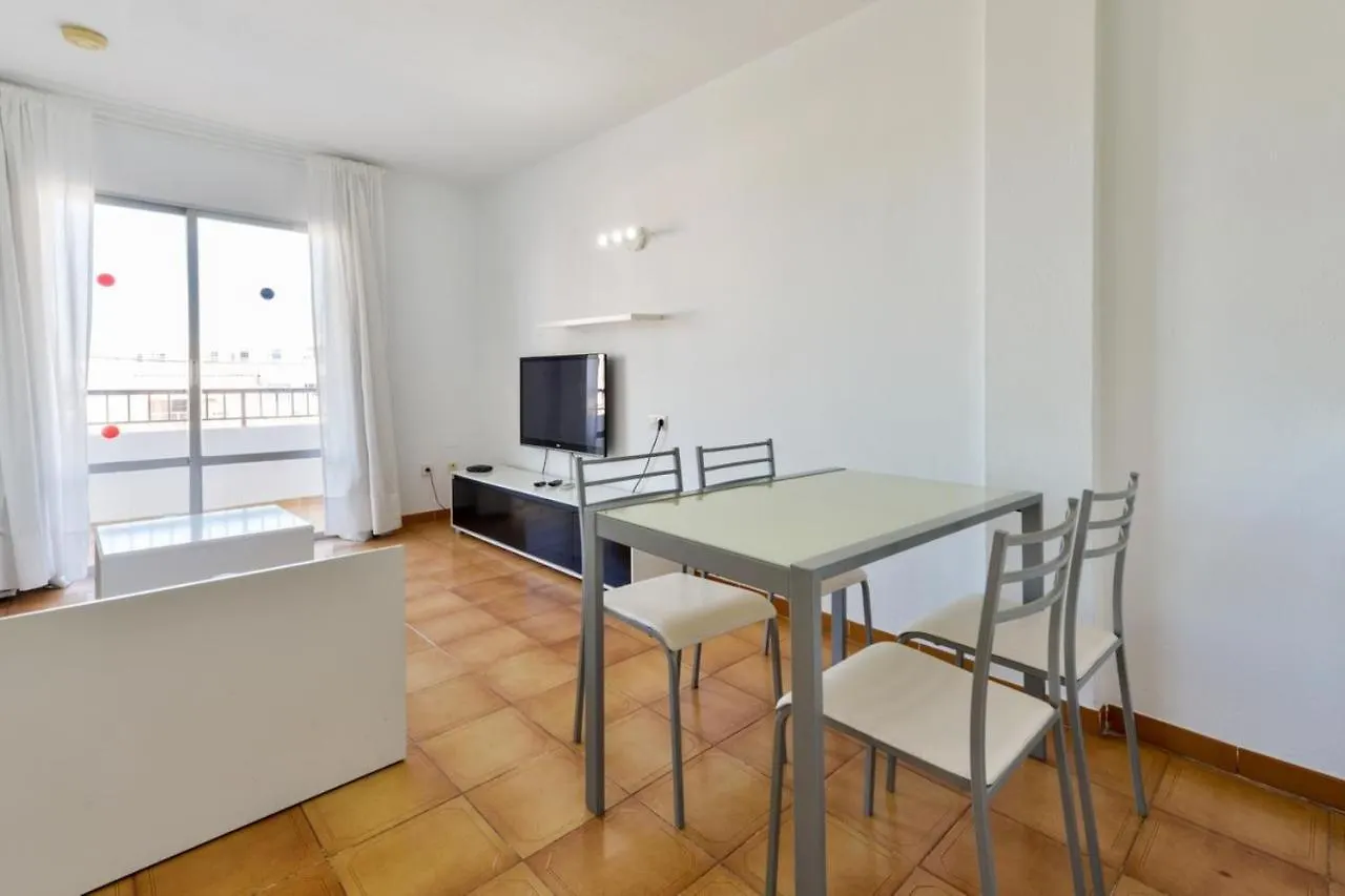 Apartamentos San Antonio Beach Aparthotel