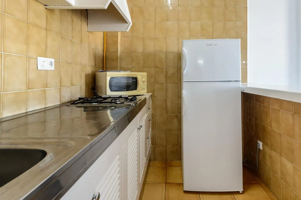 Apartamentos San Antonio Beach 3*, Sant Antoni de Portmany