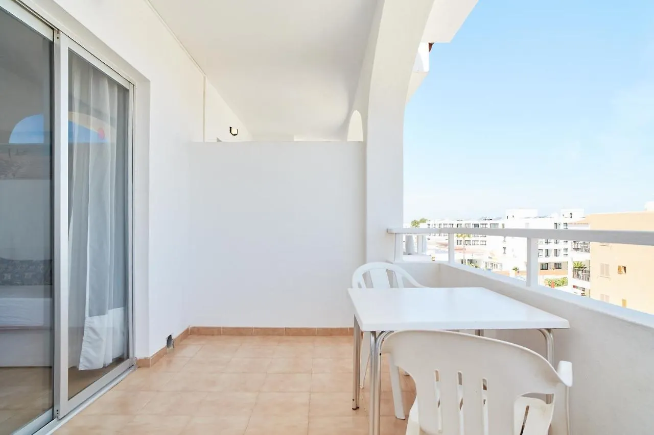 Apartamentos San Antonio Beach Espagne