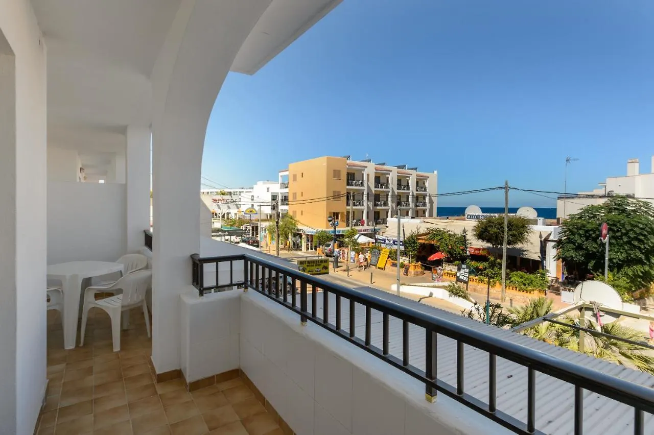 Aparthotel Apartamentos San Antonio Beach