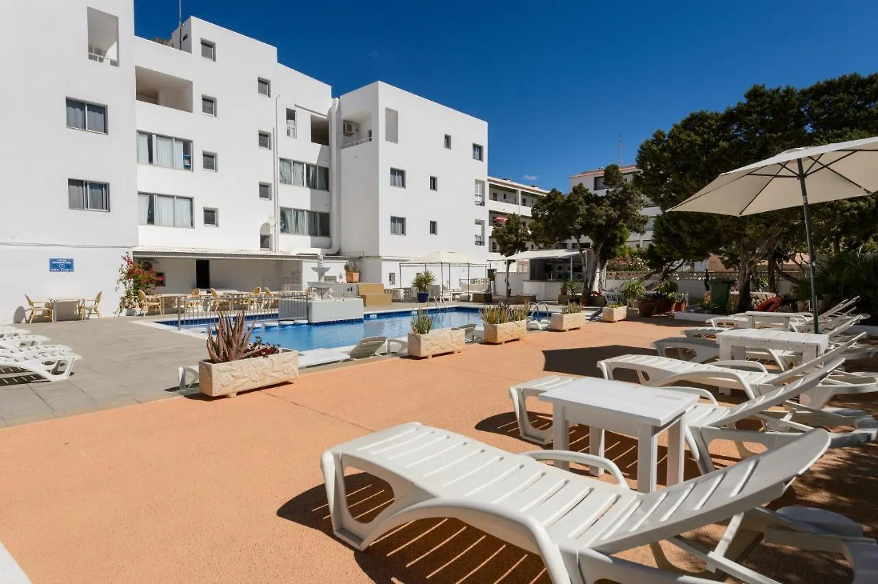 Apartamentos San Antonio Beach Ξενοδοχείο με διαμερίσματα
