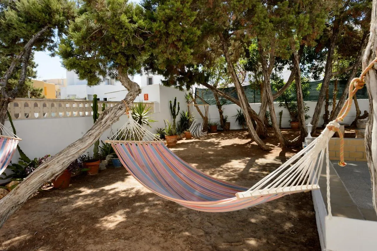 Apartamentos San Antonio Beach Espagne