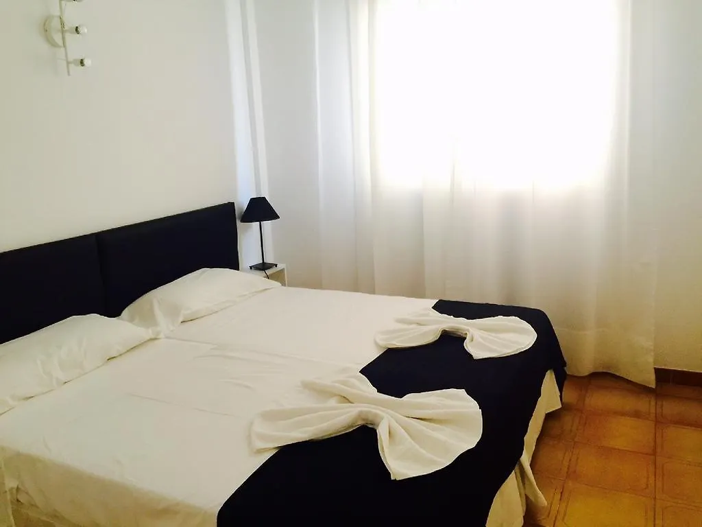 Apartamentos San Antonio Beach 3*, San Antonio (Ibiza) Spain